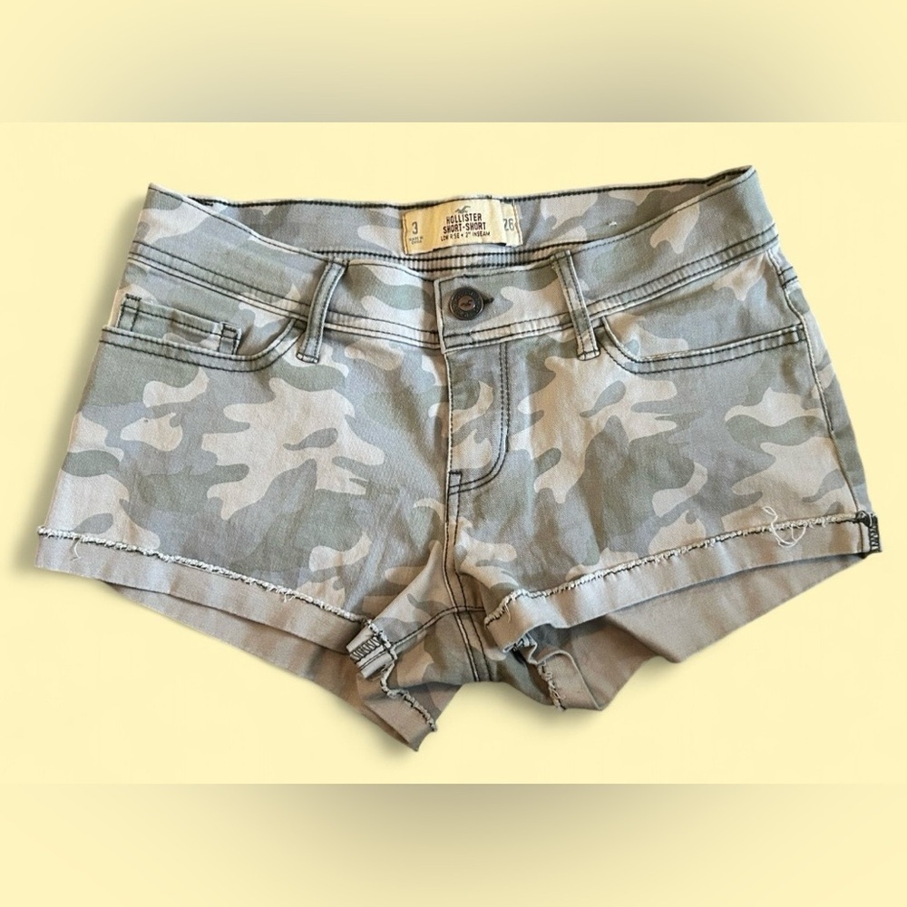 Hollister Camo Denim Shorts Size 3 Low Rise Military Print